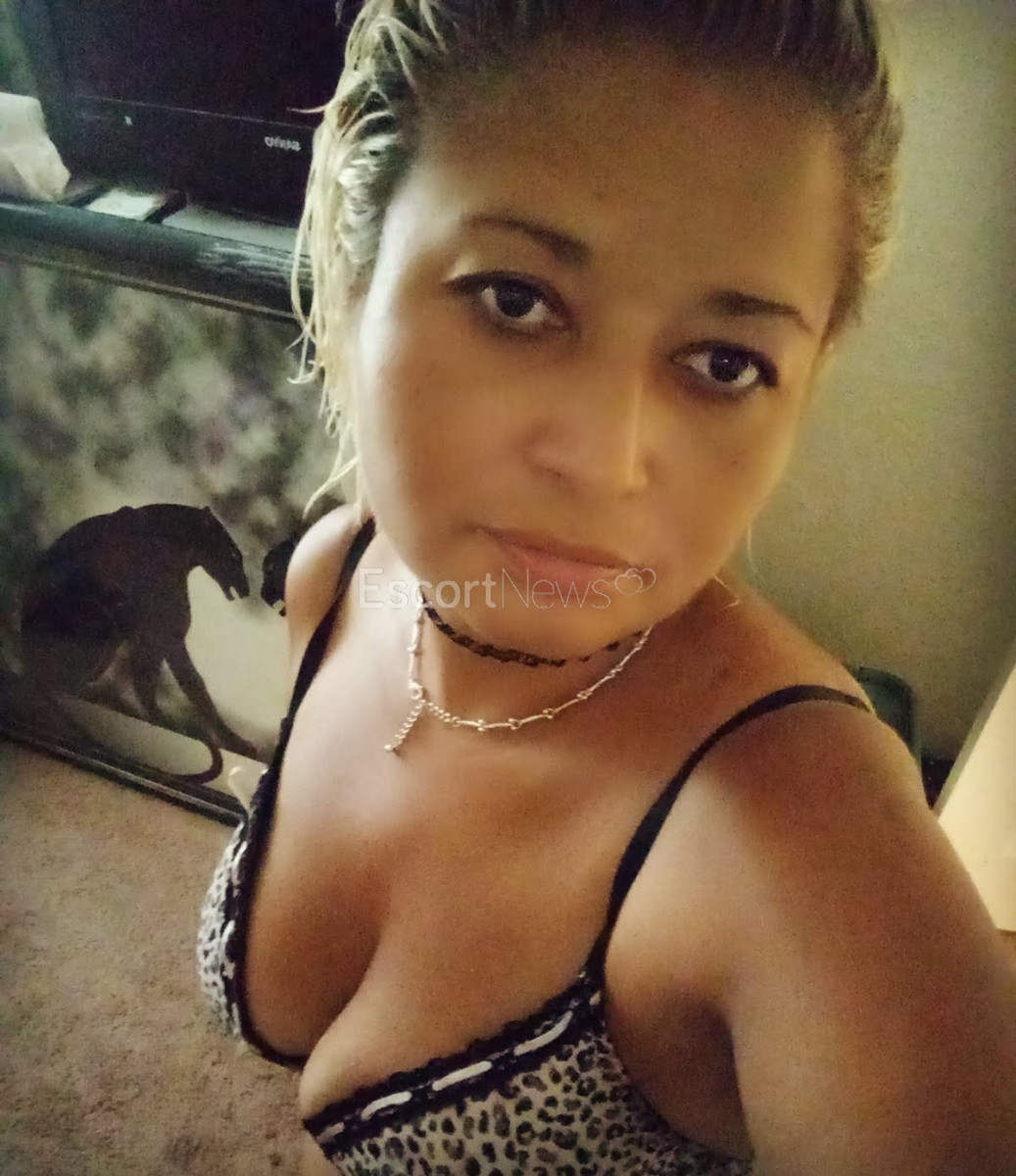 Krissy: sexy escort girl from Oklahoma (USA)
